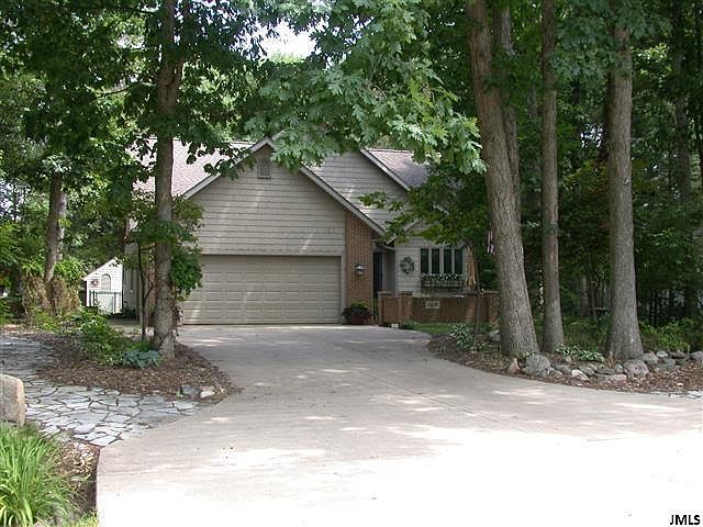 1st image of 11691 Bradley Dr