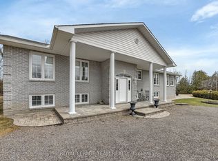 1961 Manotick Station Rd, Ottawa, ON K0A2W0