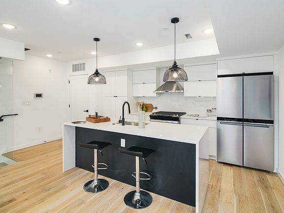 5th image of 871 N 20th St #4WS7KQ