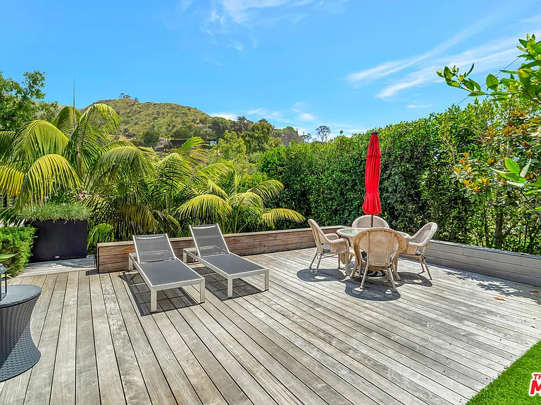 3859 Rambla Pacifico — Photo 38