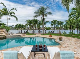 1100 S Northlake Dr, Hollywood, FL 33019