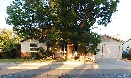 1416 Tully Rd photo 1
