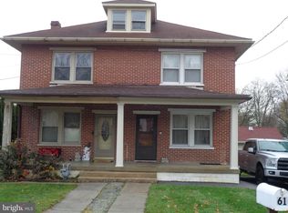 61 Locust Grove Rd, York, PA 17402