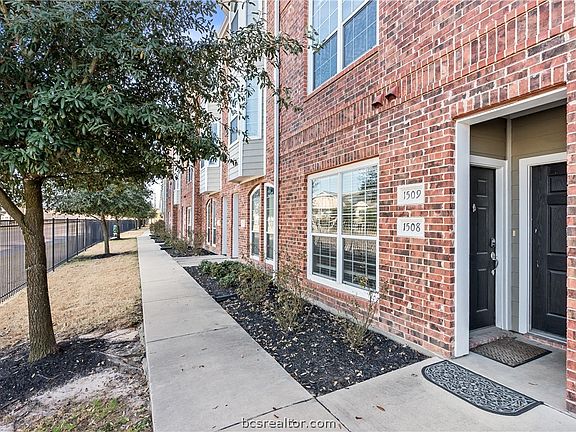 3rd image of 1198 Jones Butler Rd APT 1508