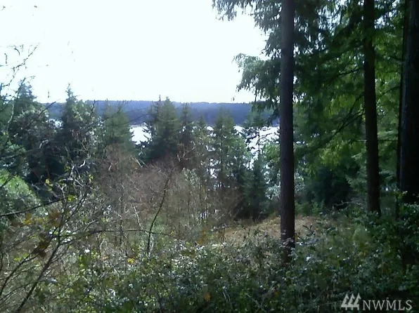 7010 Ford Dr NW, Gig Harbor, WA 98335