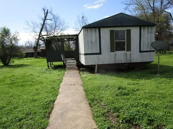 1241 Main St, Colfax, LA 71417