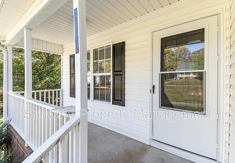 1519 Elmwood Ave — Photo 3