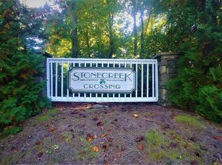 15 Stonecreek Dr, Sapphire, NC 28774