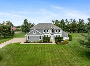 7190 Rolling Meadow Trl, Harbor Springs, MI 49740