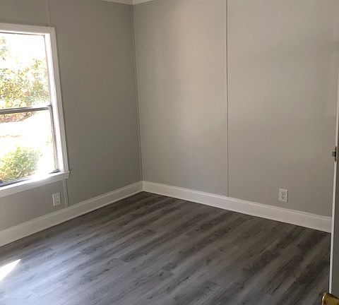 5th image of 1416 Linda Dr
