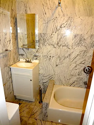 Rented by Steven Apuzzi LLC | media 10