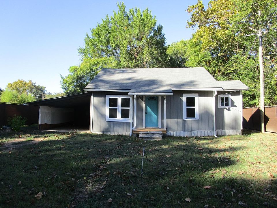 1st image of 126 Beck St