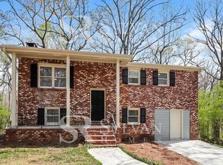 4193 Chickasaw Trl, Douglasville, GA 30135