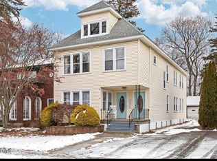4 Harris Ave APT 2, Albany, NY 12208
