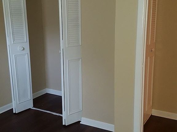 3rd image of 1005 Fairburn Ave