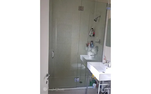 Rented by Douglas Elliman | media 15