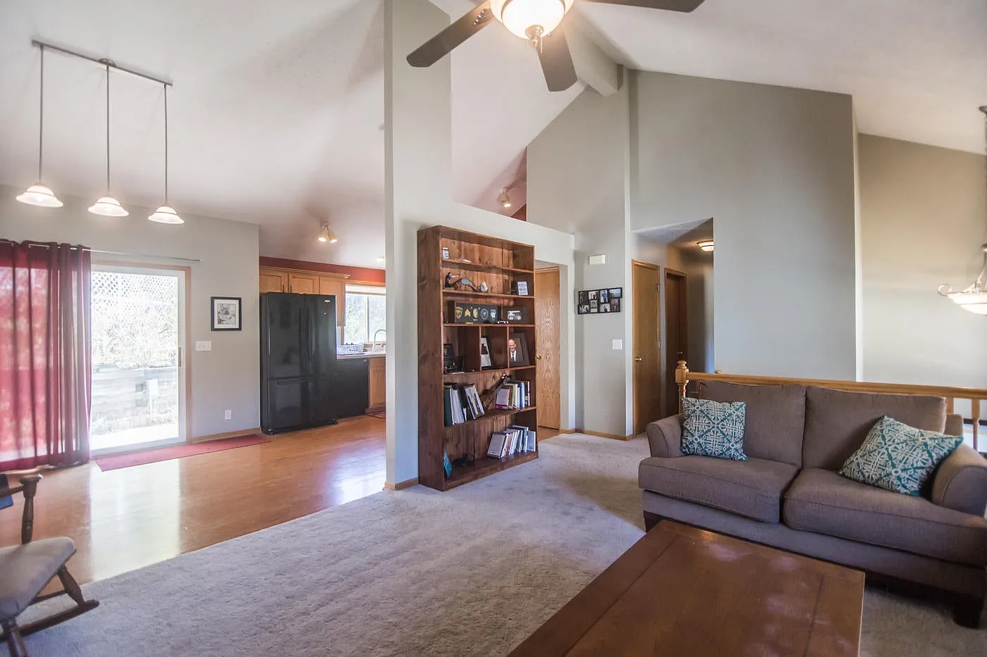 3 bed, 1791 sqft, $1,925 — Photo 1
