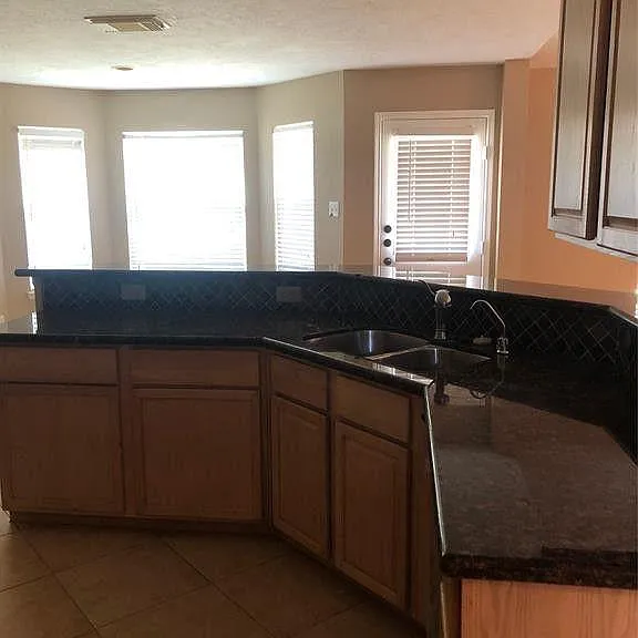 3226 Ivory Pointe Dr — Photo 8