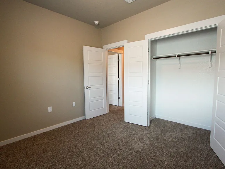 4722 Page St — Photo 25