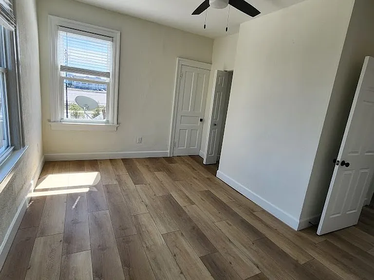 121 Gordon Ave — Photo 10