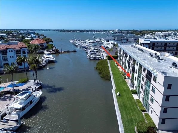 805 River Point DR #103C, NAPLES, FL 34102