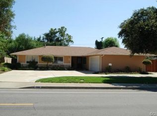 286 W Radcliffe Dr, Claremont, CA 91711