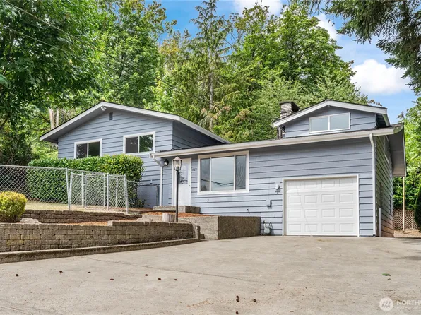 17611 118th Avenue SE, Renton, WA 98058