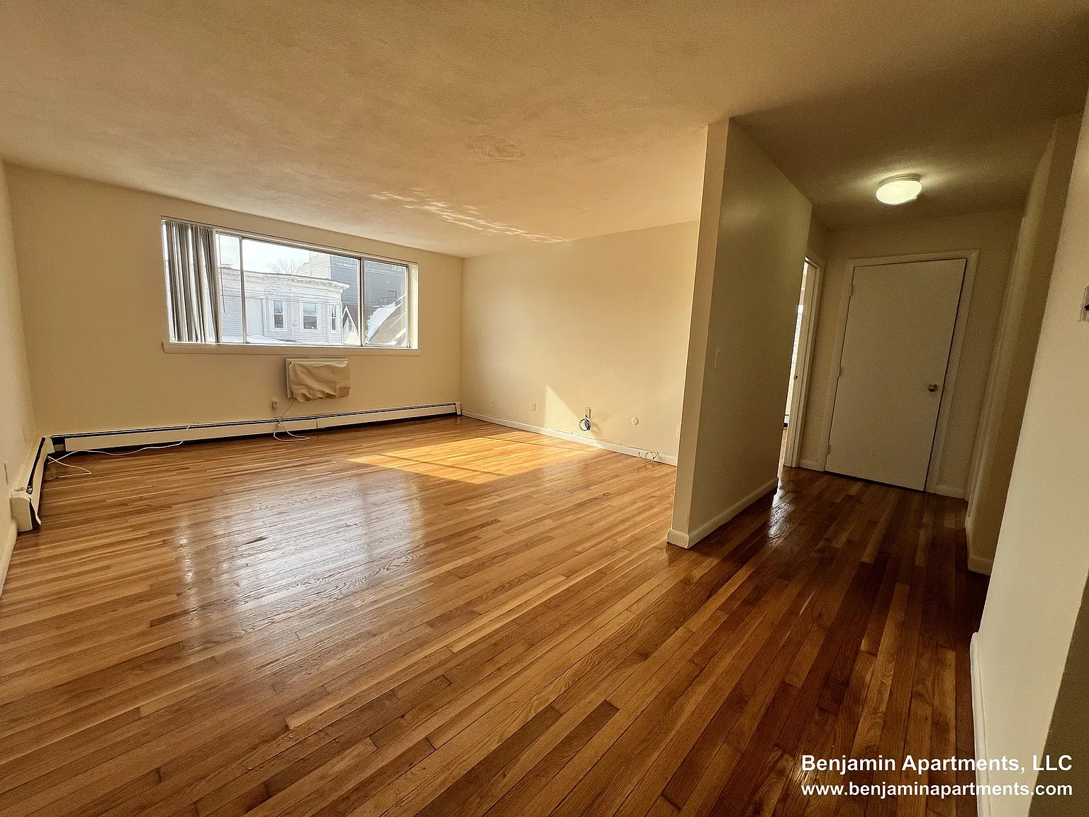 2 bed, $2,500 — Photo 1