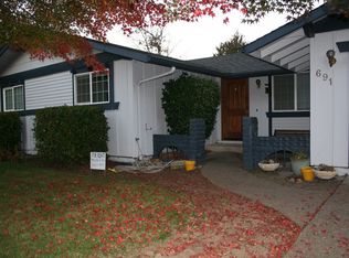 691 65th St, Springfield, OR 97478