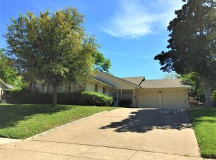 11036 Paddock Cir, Dallas, TX 75238