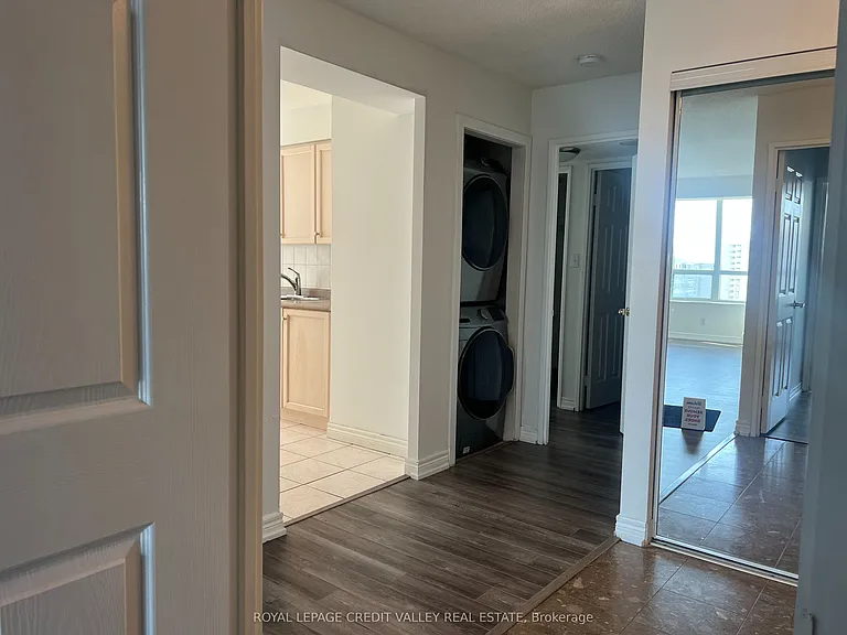 156 Enfield Pl #2205 — Photo 12