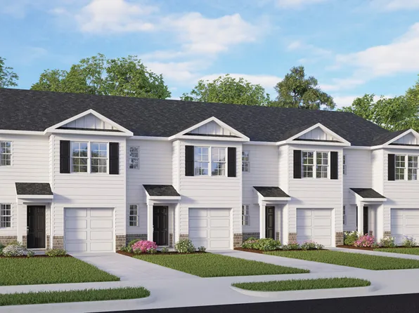 256 Rusling Leaf Dr, Fuquay Varina, NC 27526