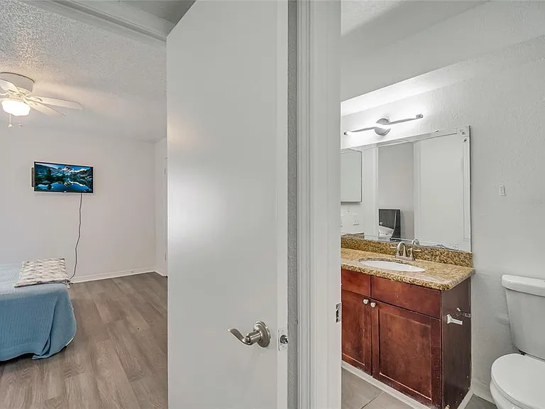 5120 Conroy Rd #28 — Photo 36