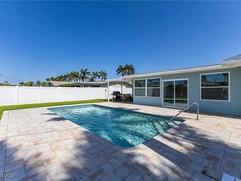 444 Bayshore Dr — Photo 10