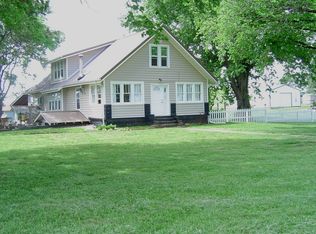 13735 SW County Road 3988, Hume, MO 64752