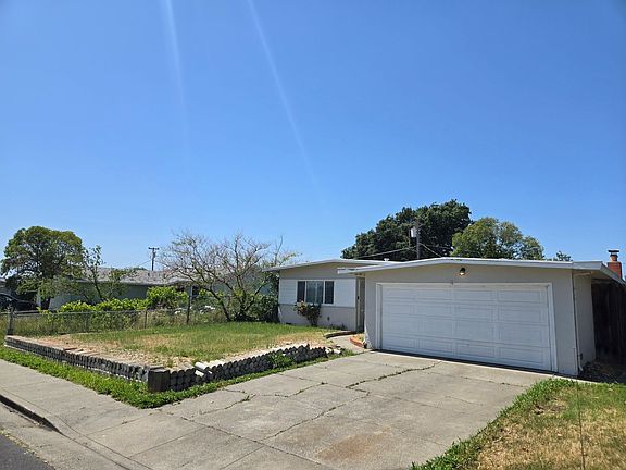 3rd image of 2049 San Salvador St