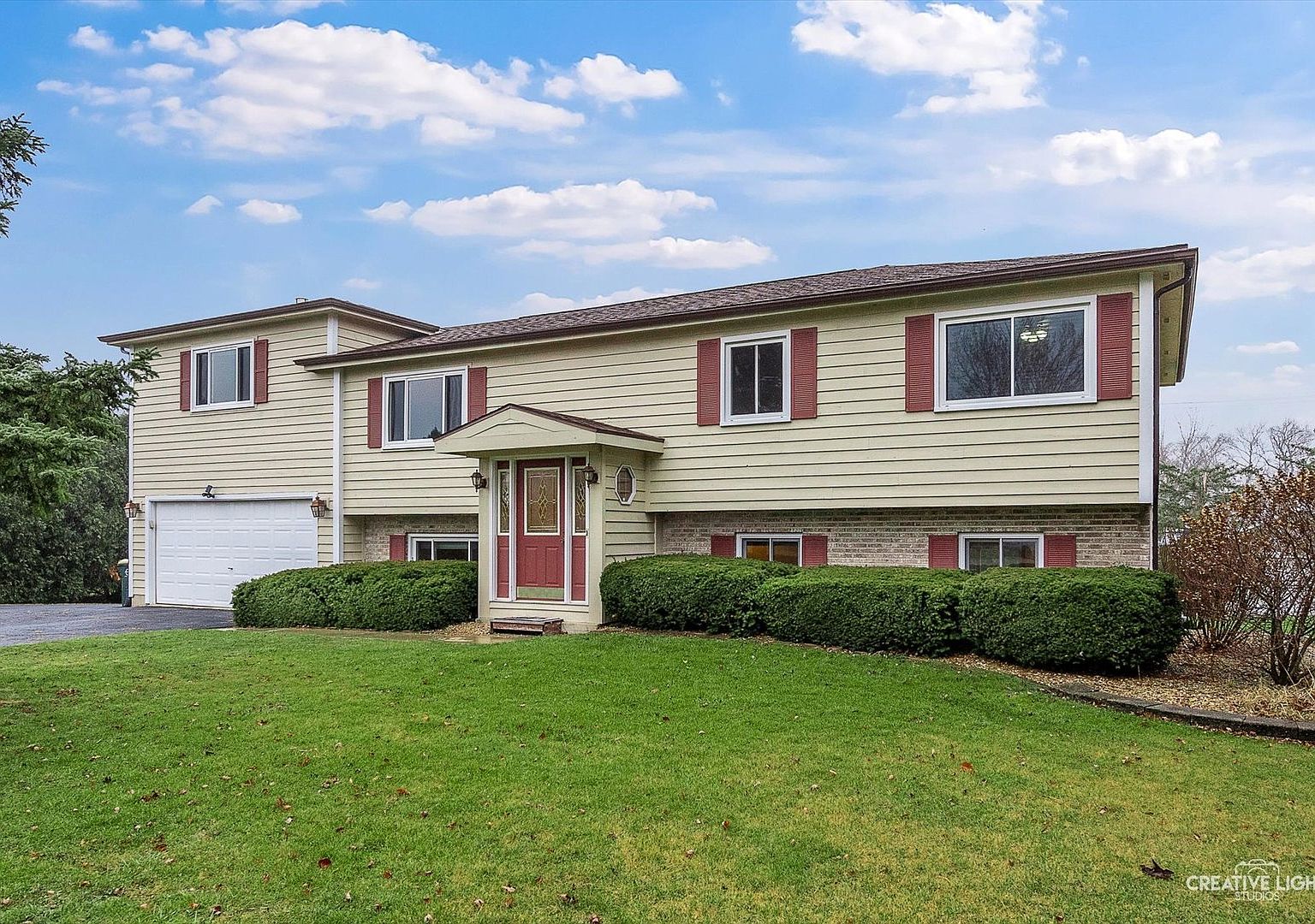 2558 N 4670th Rd, Somonauk, IL 60552 | Zillow