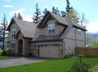 856 Angel Heights Rd, Stevenson, WA 98648