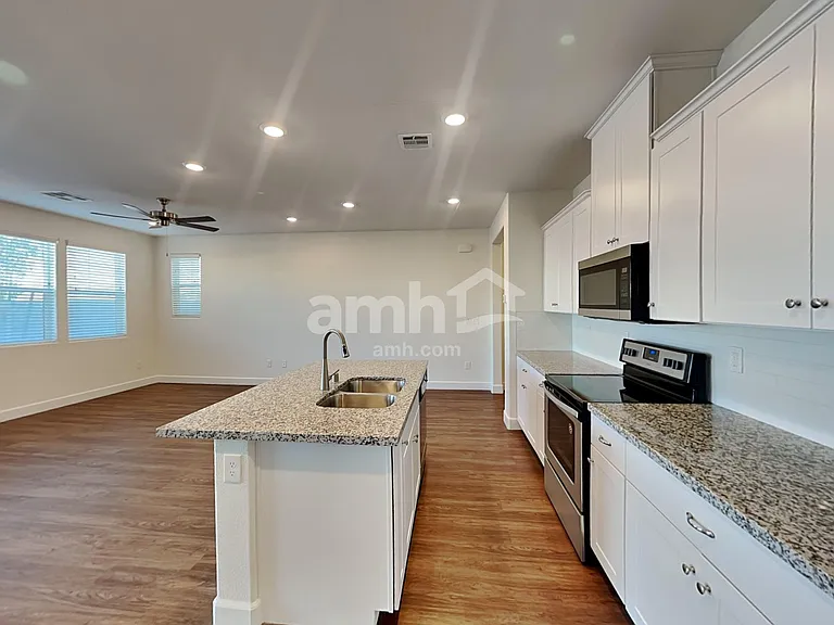 8185 Inhibition Ct — Photo 4