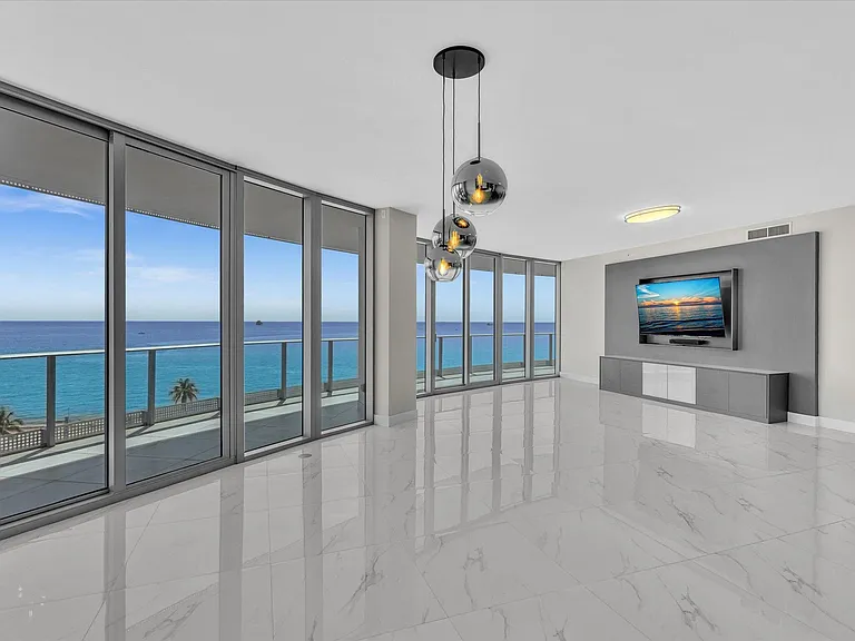 701 N Fort Lauderdale Beach Blvd #802 — Photo 10