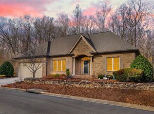 2309 W Grey Gables Dr, Burlington, NC 27215