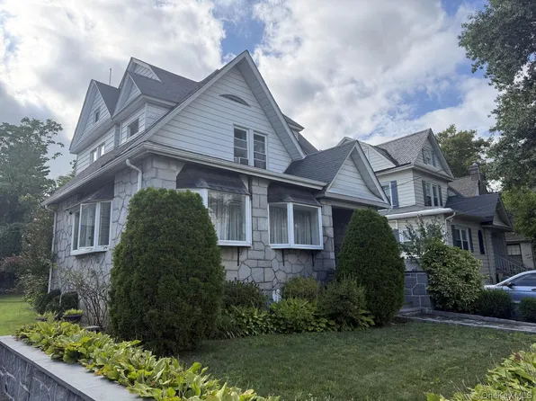 332 Rich Avenue, Mount Vernon, NY 10552