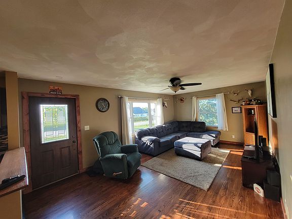 3rd image of 4031 S County Road K