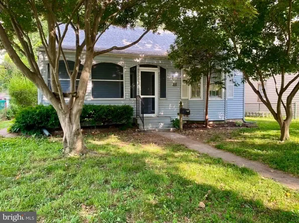 410 W Park Ave, Hamilton, NJ 08610