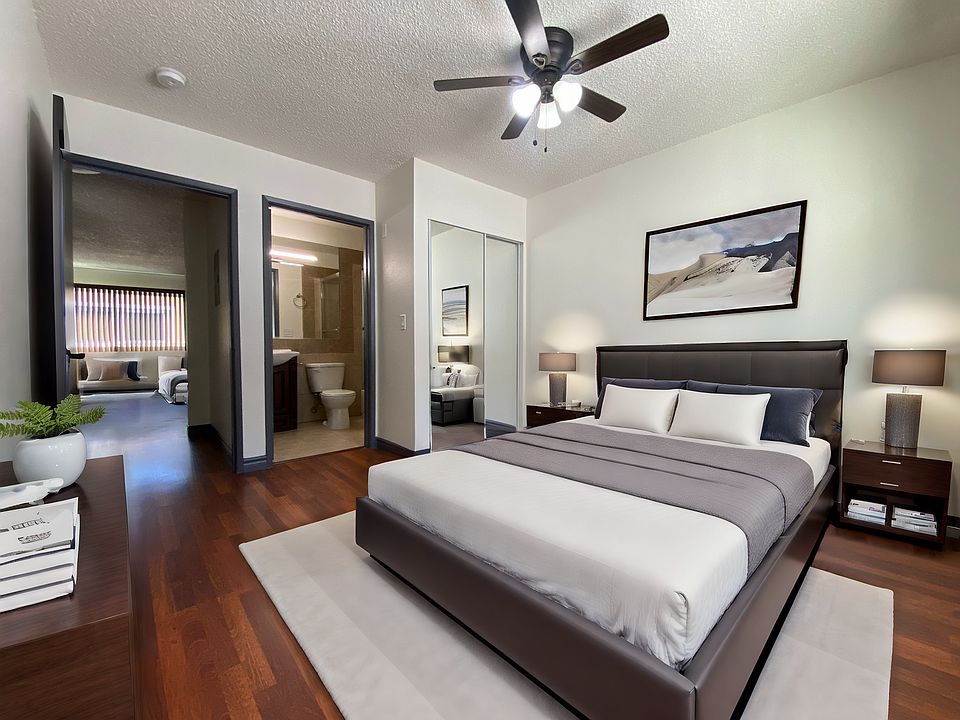 2nd image of 5513 Fulcher Ave APT 17