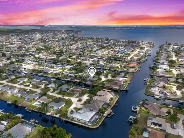 3122 SE 18th Pl, Cape Coral, FL 33904