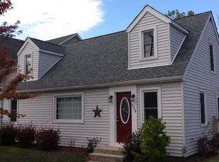 428 W Pierce St, Elburn, IL 60119