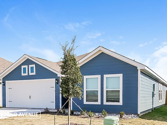 2nd image of 1336 Woodwinds Dr
