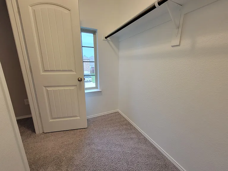 4725 Redbud Dr — Photo 16