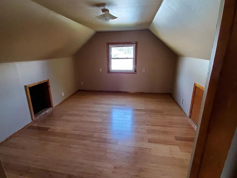 3045 Daleford Ave NE — Photo 4